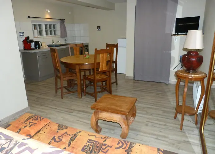 Chambre D\'Hotes Cadravals Belcastel Aveyron