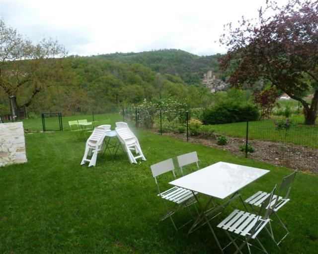 D'hotes Cadravals Belcastel Aveyron * Belcastel (Tarn)